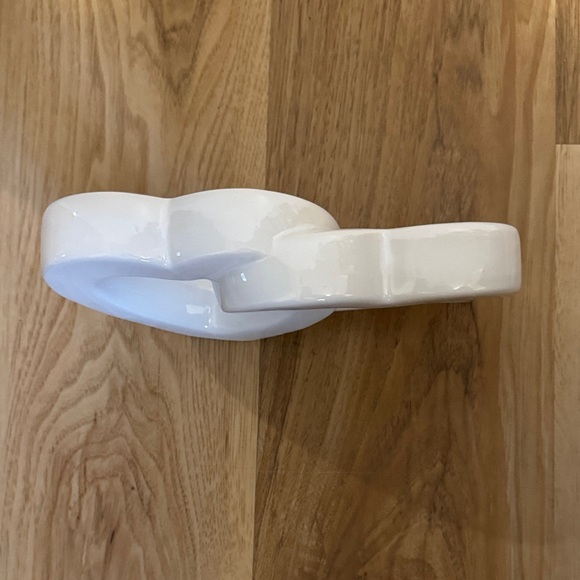 Interlocking Heart Decor - Picture 3 of 6